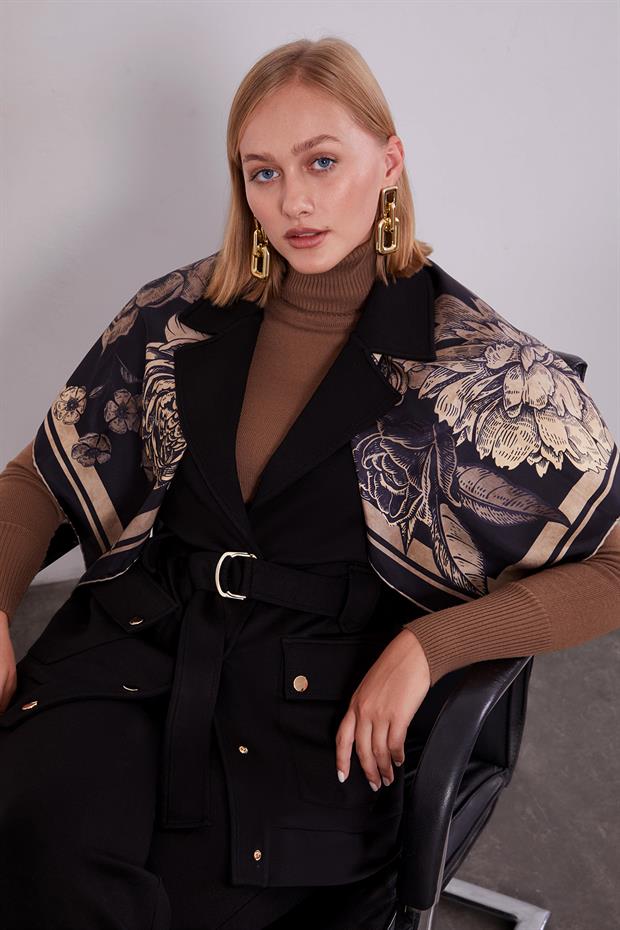 Siyah Metal Kuşak Detaylı İkili Takım