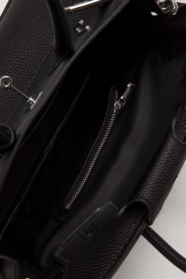 Siyah Mini Kilit Detaylı El Çantası