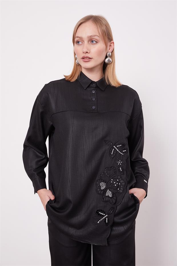 Siyah Nakış Gül Detaylı Tunik Takım