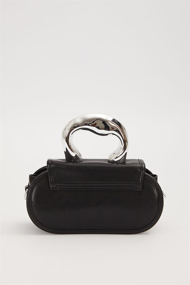 Siyah Oval Görünümlü Metal Aksesuarlı El Çantası