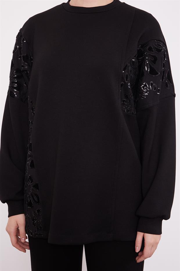 Siyah Payet İşlemeli Spor Takım