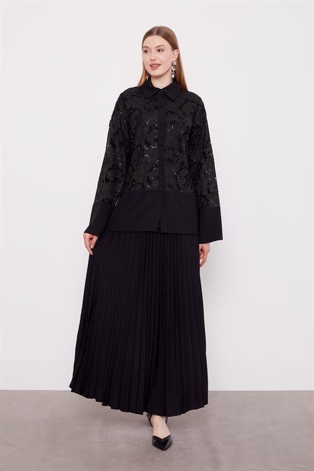 Siyah Piliseli Dantel Detaylı Üçlü Etek Takım