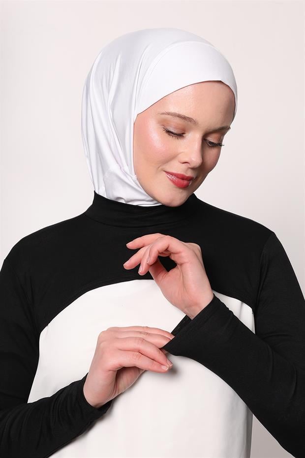 Siyah Pratik Boyunluklu Kolluk