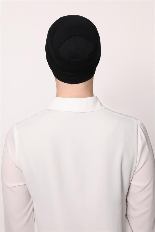 Siyah Pratik Çapraz Bone