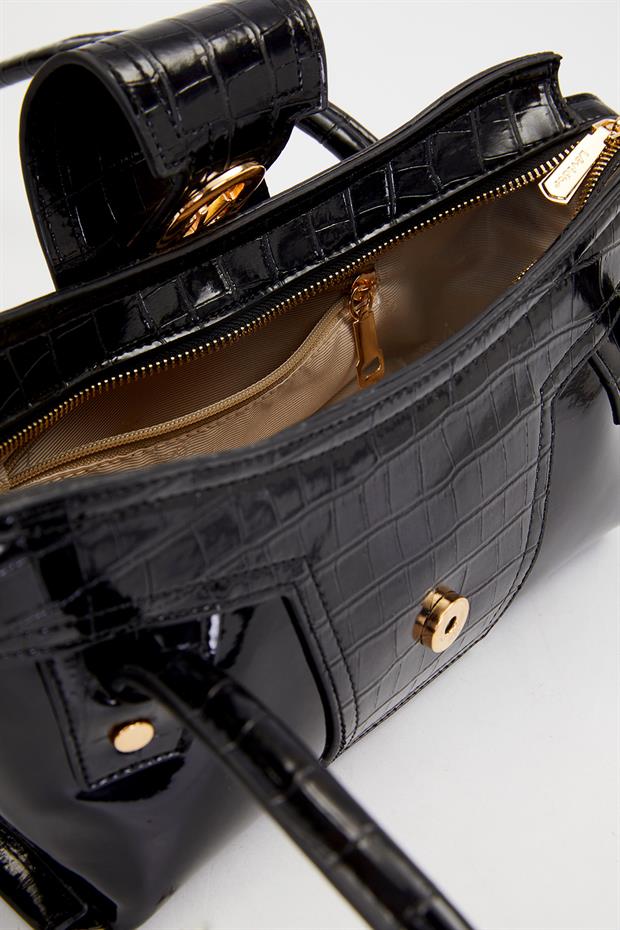 SİYAH RUGAN Baget Omuz Çantası