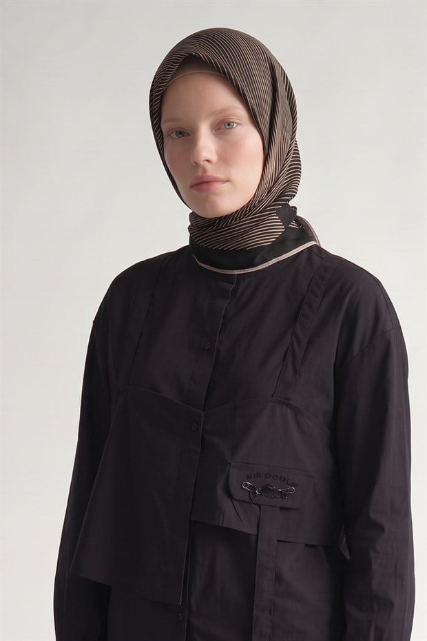 Siyah Sarmal Çizgili Twill İpek Eşarp
