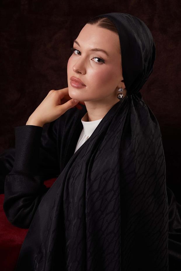 Siyah Sarmal Desen Naia Jakar Şal