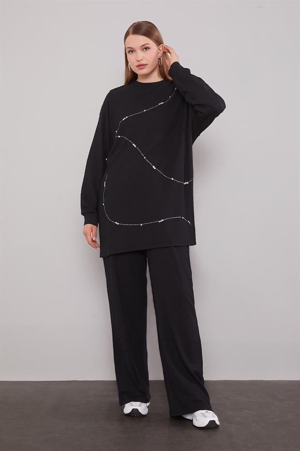 Siyah Şerit Taş Detaylı İkili Takım