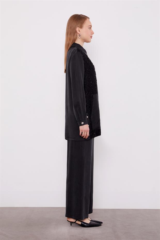 Siyah Sim Detaylı Cupra İkili Takım