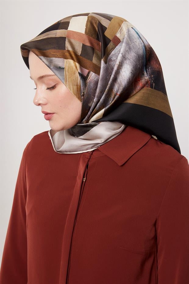 Siyah Soyut Desen Twill İpek Eşarp