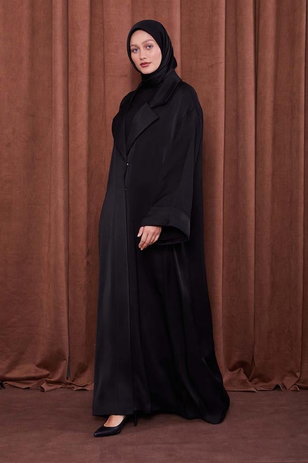 Siyah Taş Broş Detaylı Saten Ferace