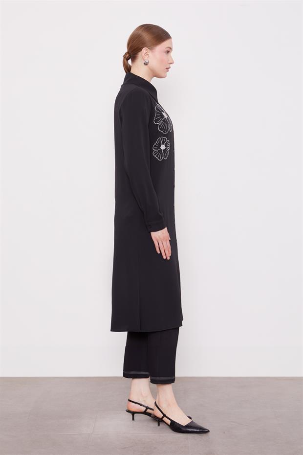 Siyah Taş Çiçek Desen Baskılı Tunik