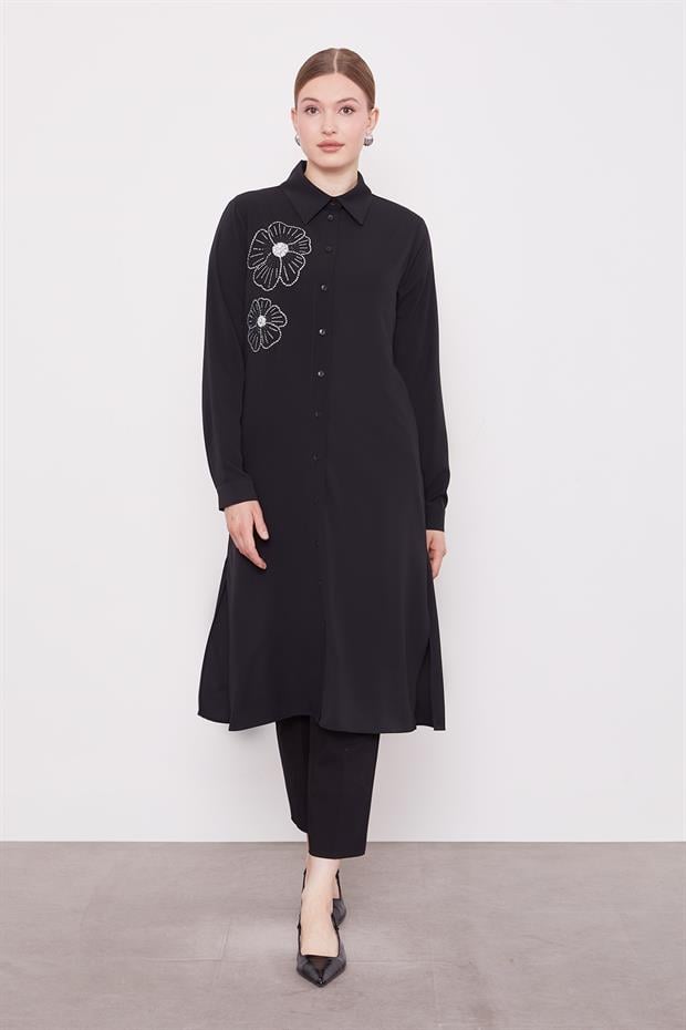 Siyah Taş Çiçek Desen Baskılı Tunik