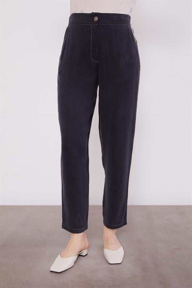 Siyah Taşlı Şerit Detaylı İkili Takım