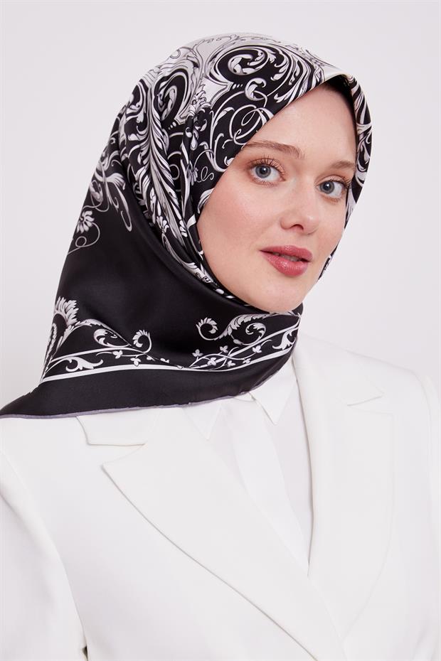 Siyah Varak Desenli Twill İpek Eşarp