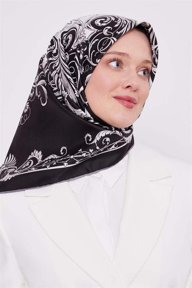 Siyah Varak Desenli Twill İpek Eşarp