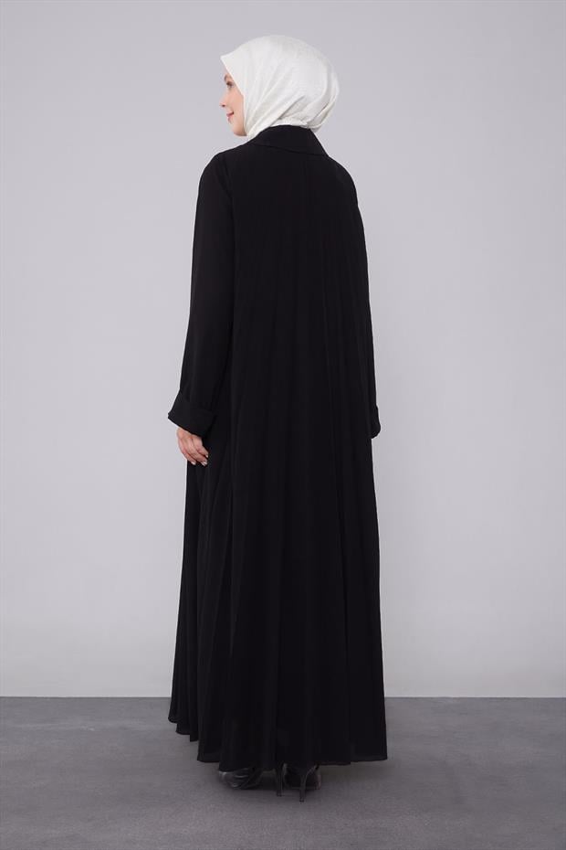 Siyah Yaka Detaylı Ferace