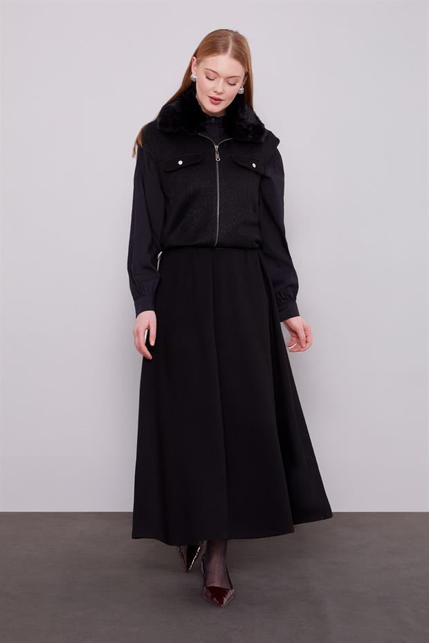 Siyah Yakası Kürk Detaylı Kaşmir Yelek