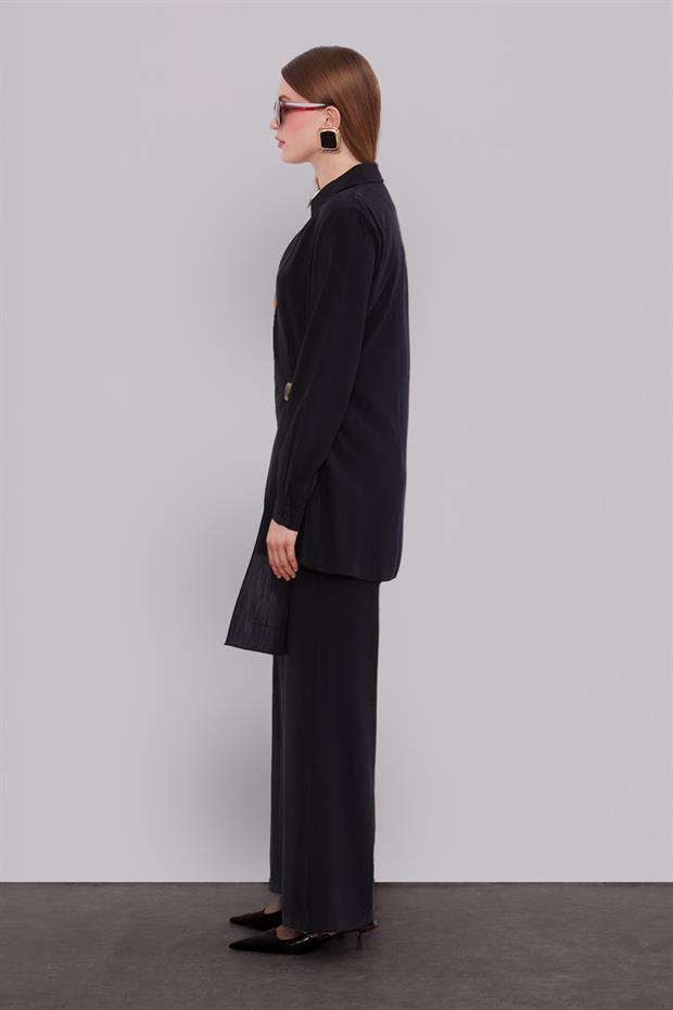 Siyah Yan Aksesuar Bağlamalı İkili Takım