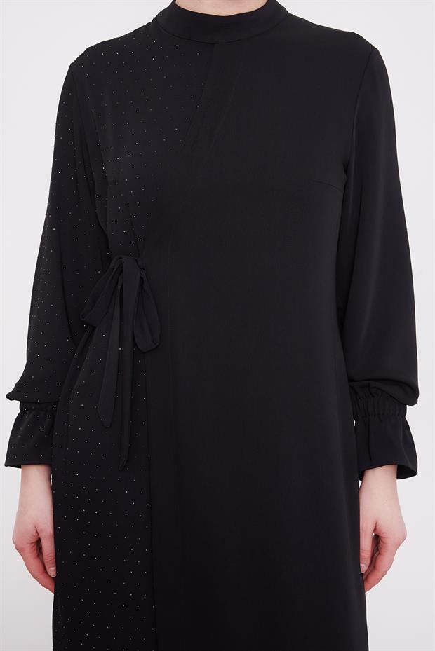 Siyah Yandan Bağlamalı Taş Detaylı İkili Takım