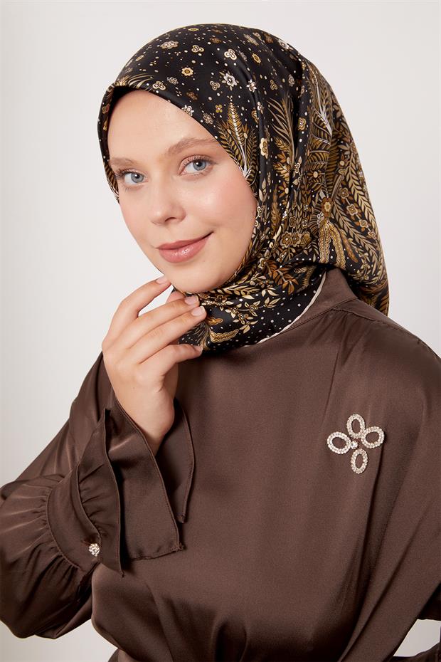 Siyah Yaprak  Desen Twill İpek Eşarp