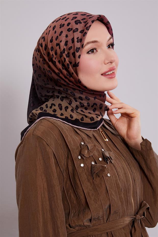 Siyah - Yeşil Leopar Desen Soft Eşarp