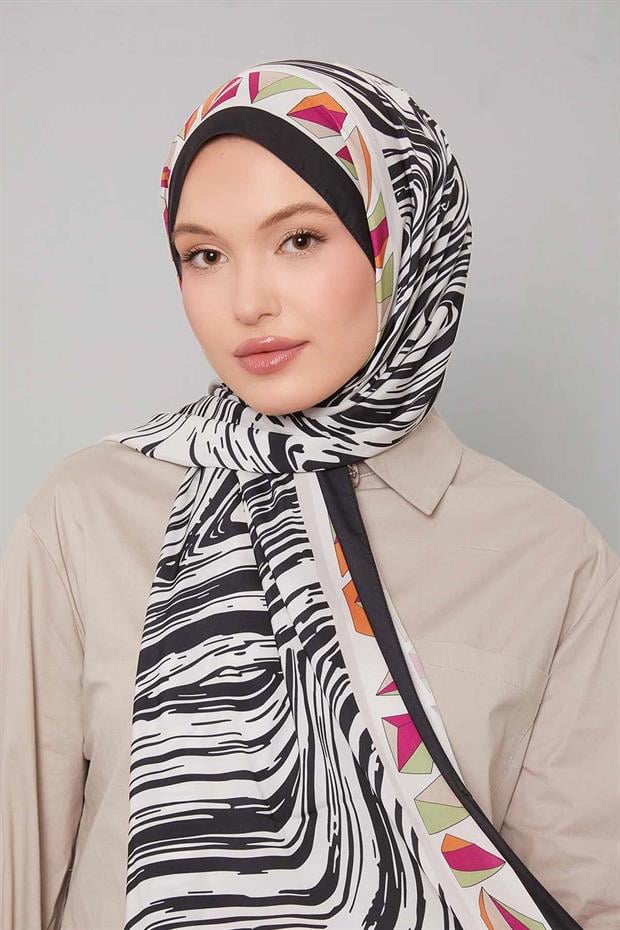 Siyah Zebra Desen Club Şal