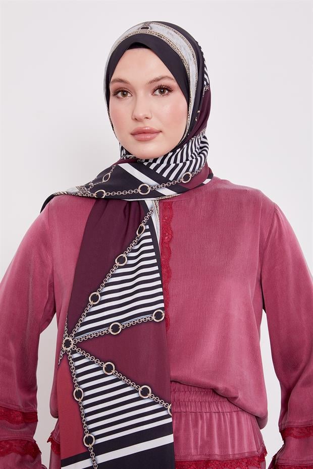 Siyah Zincir Desen Love