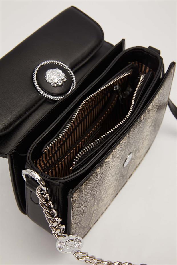 Siyah Zincir Ve Deri Askılı Omuz Çantası