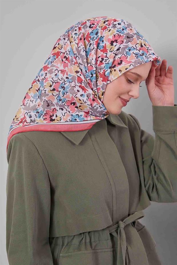 Somon Karışık Çiçek Desen Soft Eşarp