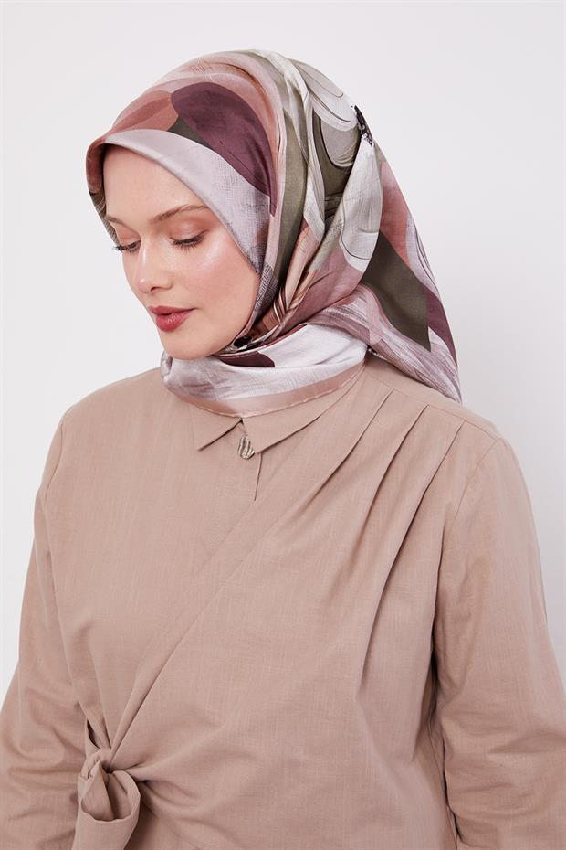 Somon Menekşe Desen Twill İpek Eşarp
