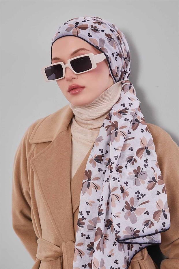 Sütlü Kahve Çiçek Desen Soft Eşarp