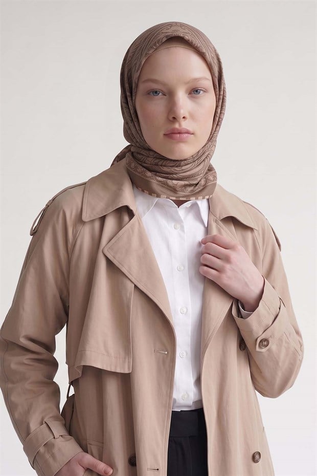 Sütlü Kahve Etnik Desen Twill İpek Eşarp