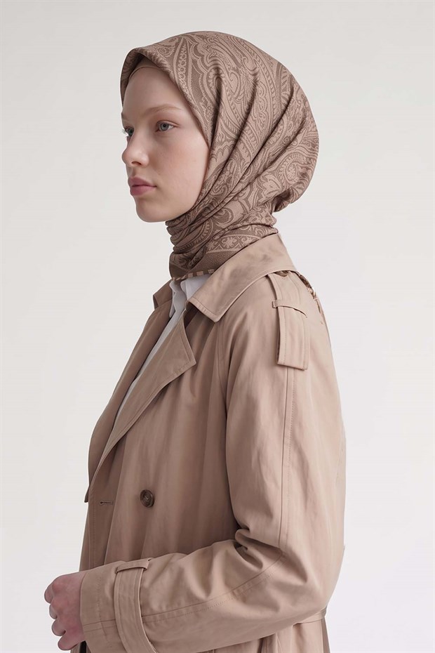 Sütlü Kahve Etnik Desen Twill İpek Eşarp