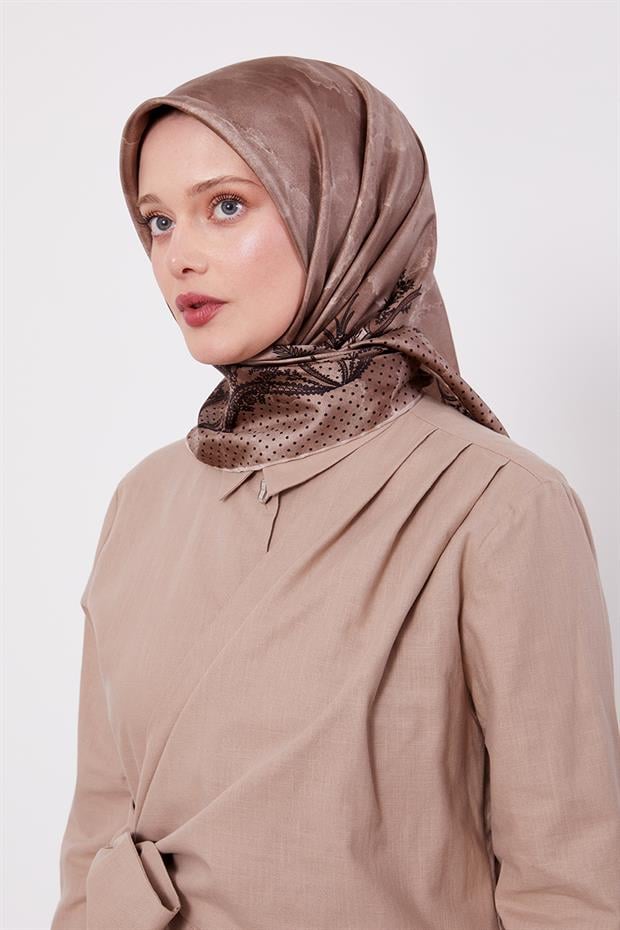 Sütlü Kahve Kenar Benekli Twill İpek Eşarp