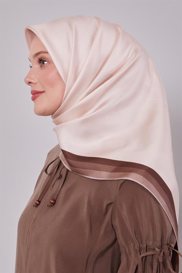 Sütlü Kahve Kenar Bordürlü Twill İpek Eşarp