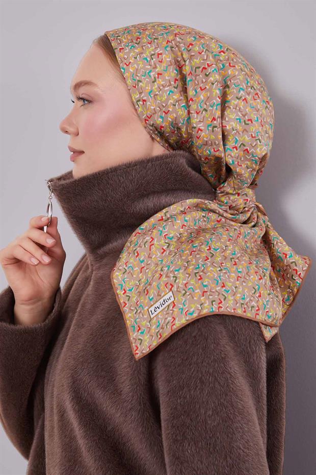 Sütlü Kahve Mini Yazı Detay Twill İpek Eşarp