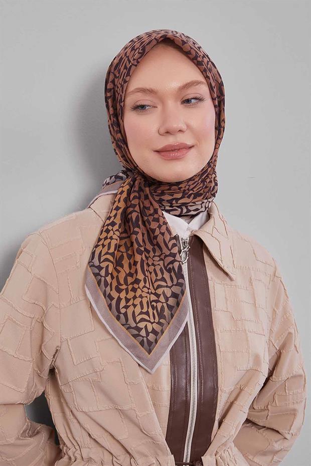 Sütlü Kahve Renk Geçişli Desen Soft Eşarp