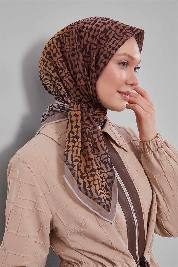 Sütlü Kahve Renk Geçişli Desen Soft Eşarp