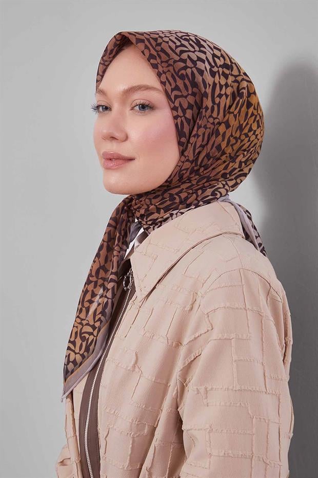 Sütlü Kahve Renk Geçişli Desen Soft Eşarp