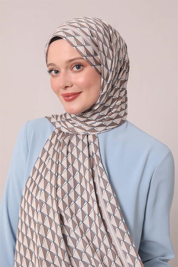 Sütlü Kahve Üçgen Desen Club Şal
