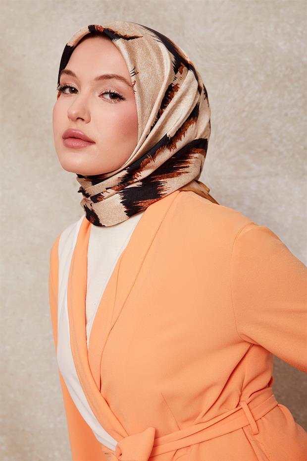 Sütlü Kahve Zigzag Spor Desen Twill İpek Eşarp