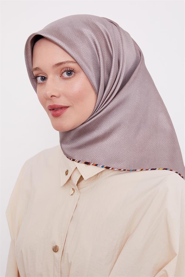 Taş Benekli Twill İpek Eşarp