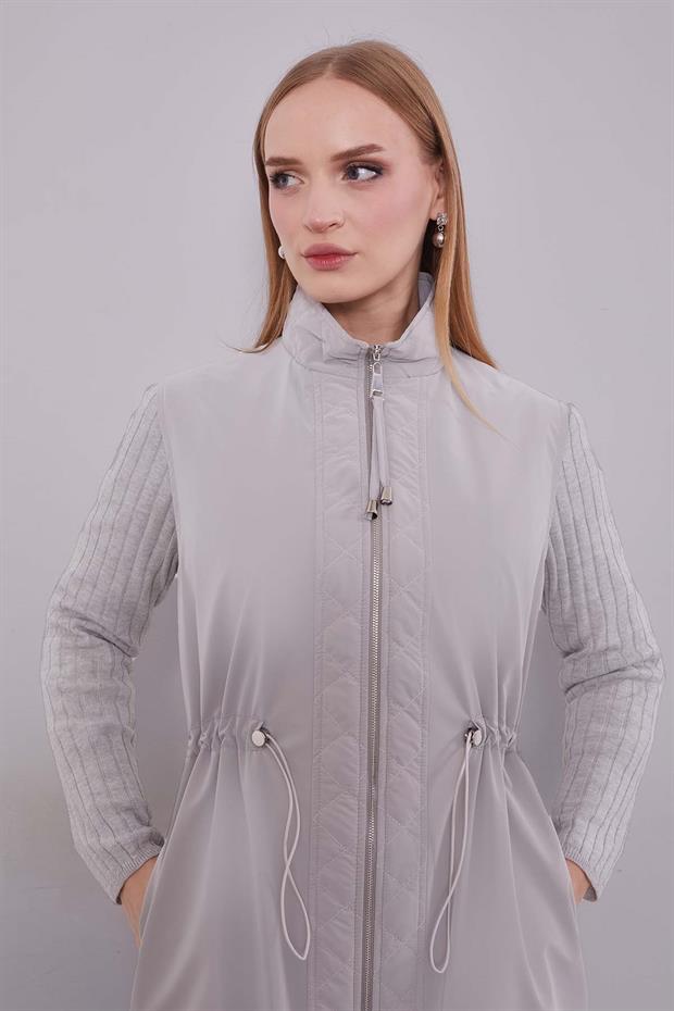 Taş Çıkarılabilir Detaylı Trençkot