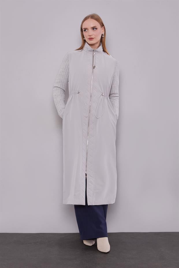 Taş Çıkarılabilir Detaylı Trençkot