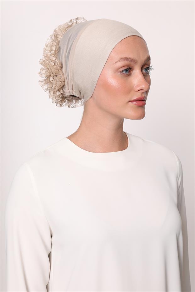 Taş Klipsli Silikonlu Dikişsiz Fırfır Bone