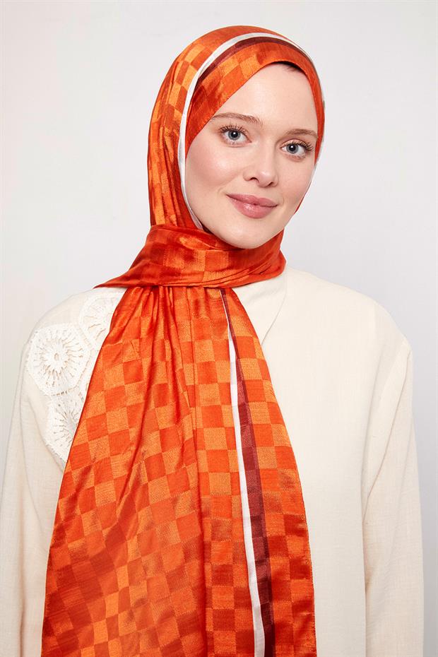 Turuncu Çizgili Dama Desen Monogram Şal