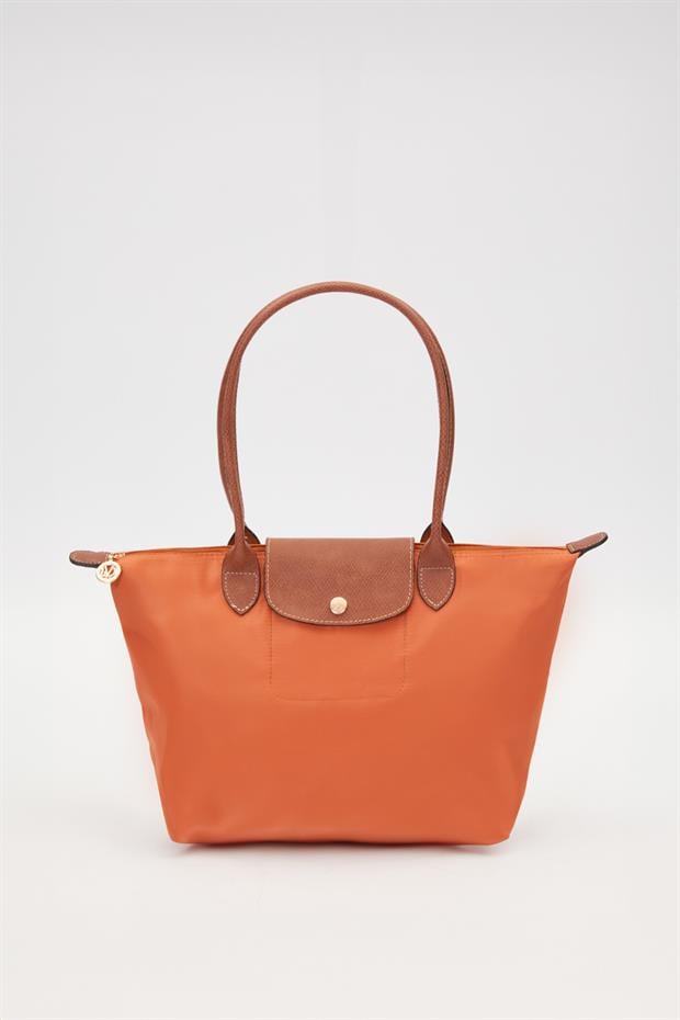 Turuncu Deri Kapaklı Uzun Askılı Omuz Çantası