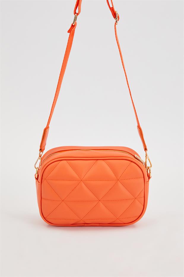 Turuncu Kapitone Ayarlanabilir Omuz Çantası