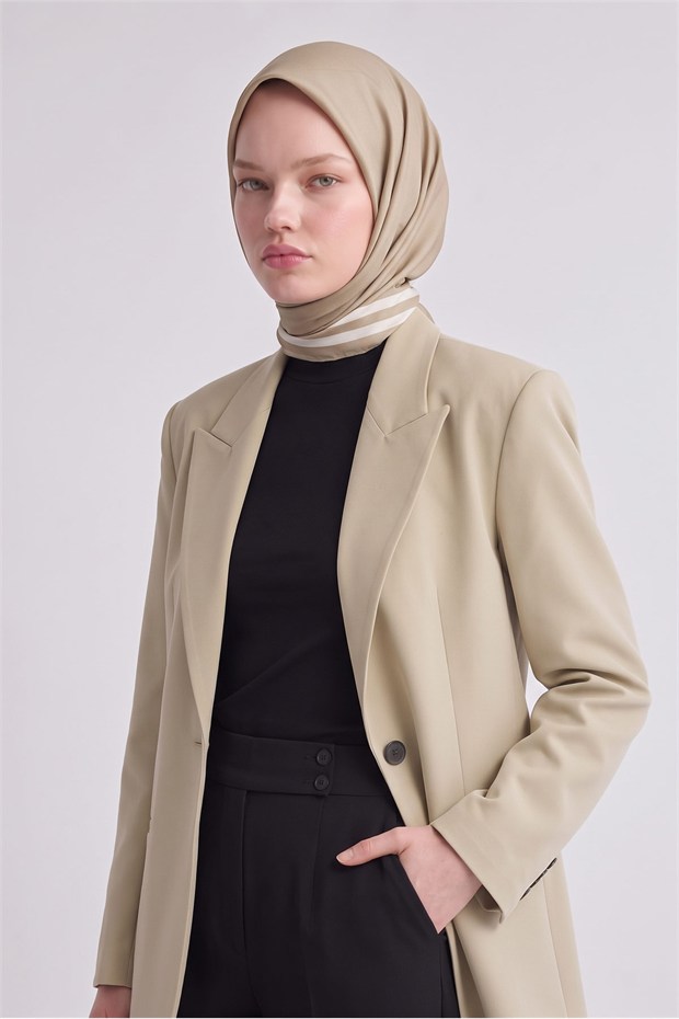 Üç Çizgi Detaylı Twill İpek Eşarp Yağ Yeşili